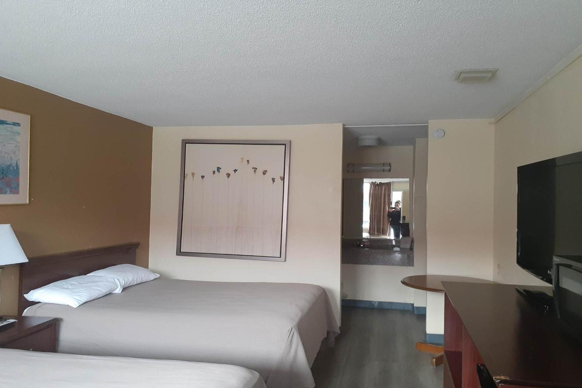Holiday Lodge Virginia Pearisburg 外观 照片
